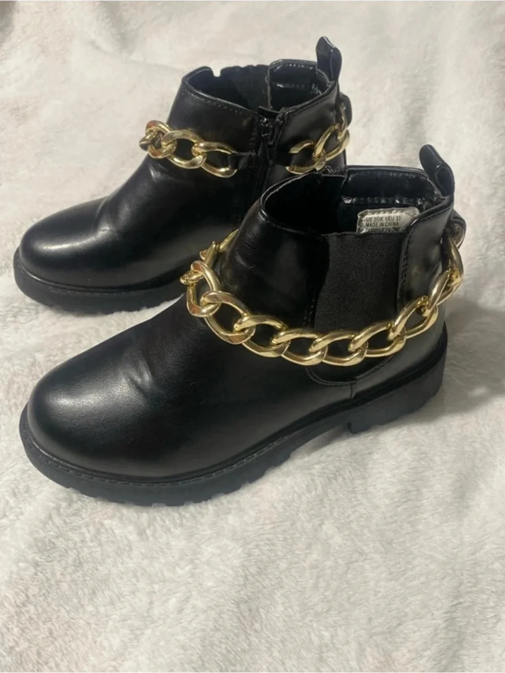 FabKids Girls Black Ankle Boots Gold Chain Detail Size 2